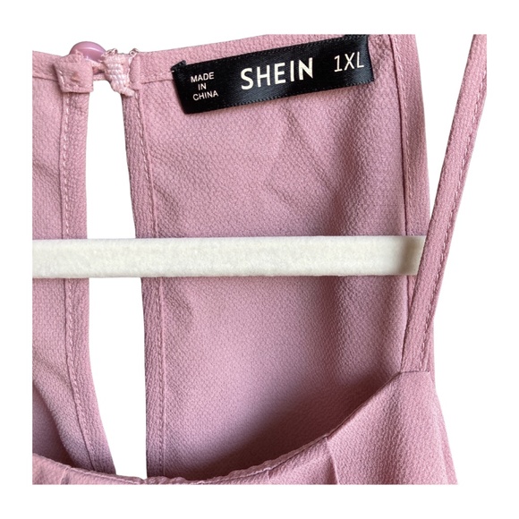 Shein plus halter top - Picture 6 of 8